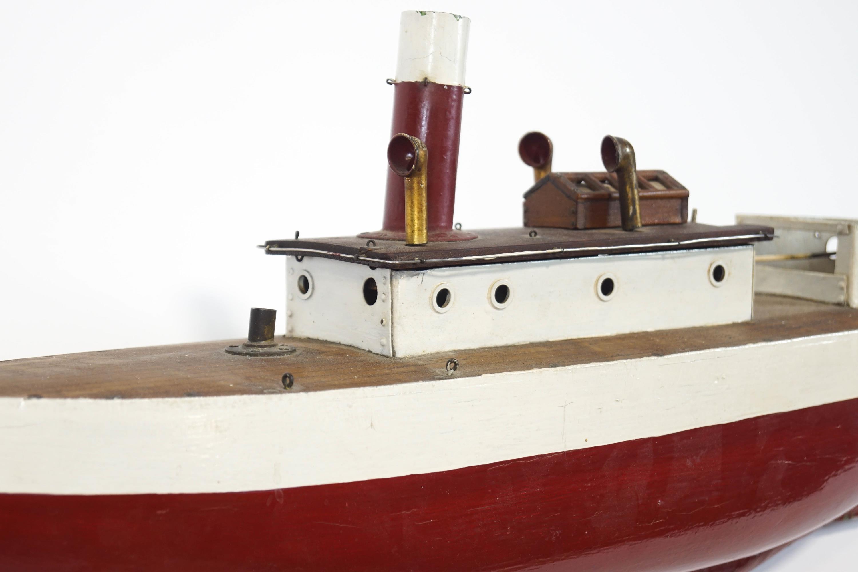 A pond yacht style wood and metal model of a steam yacht in a cream and red finish, - Image 2 of 4