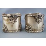 A pair of Continental import silver napkin rings,