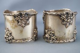 A pair of Continental import silver napkin rings,