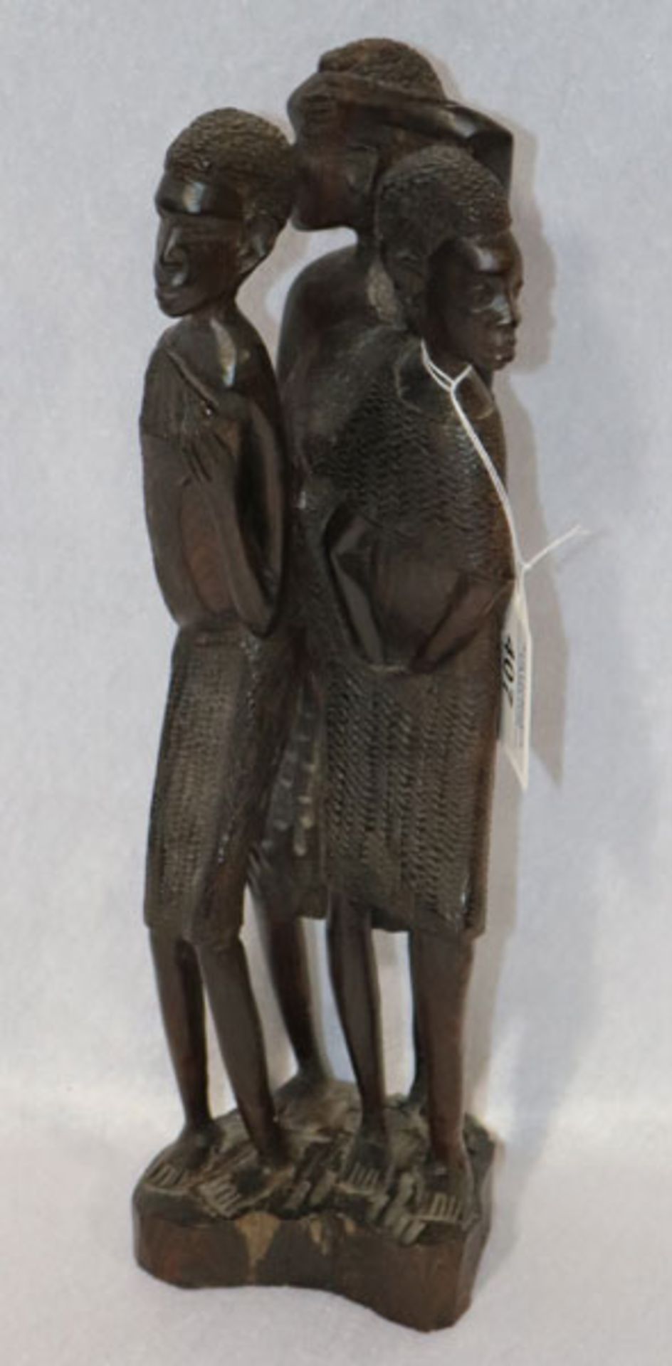 Afrikanische Holz Figurengruppe '3 Personen', H 32 cm