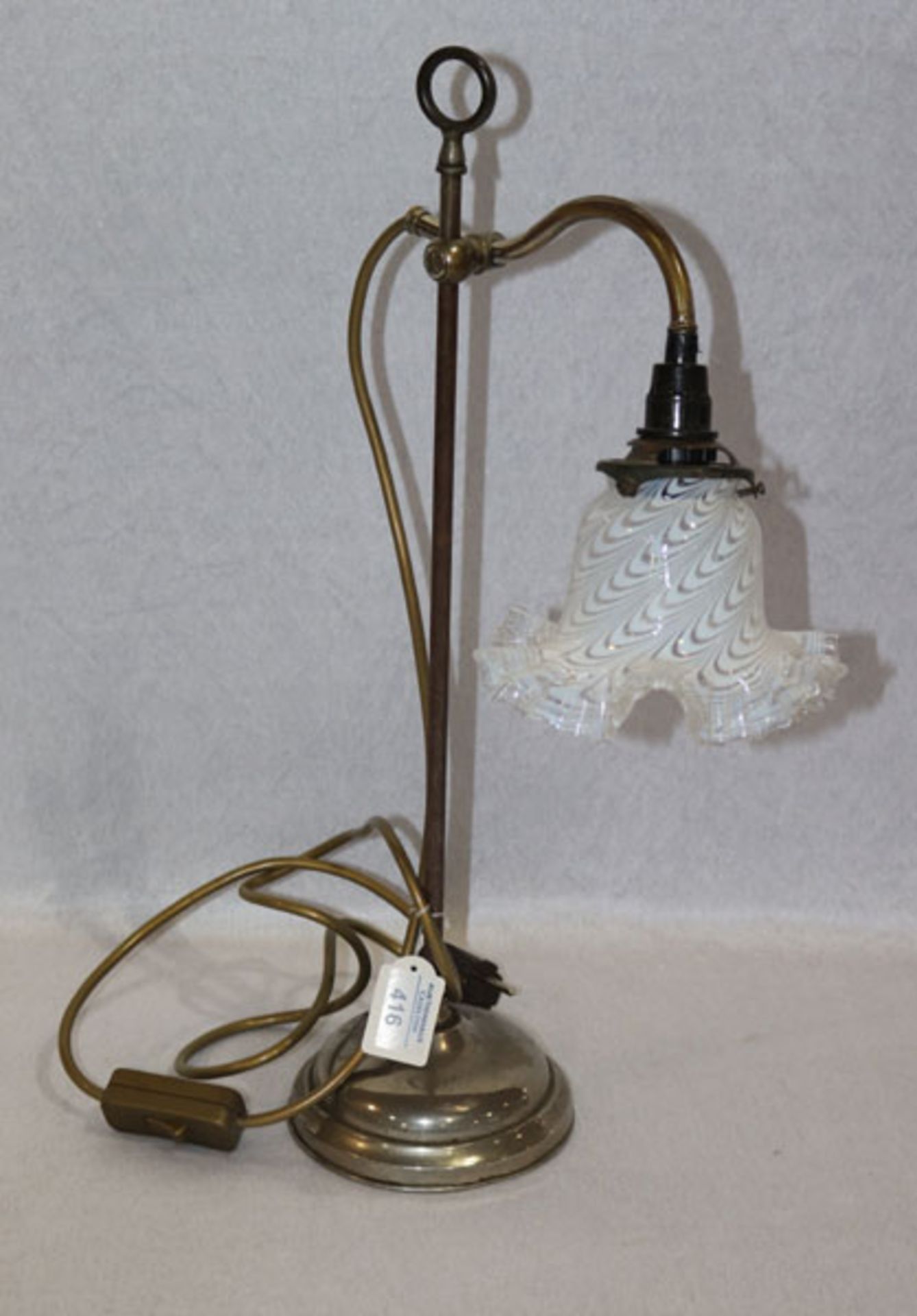 Metall Tischlampe mit Glas-Blütenschirm um 1930, H 52 cm, Gebrauchsspuren