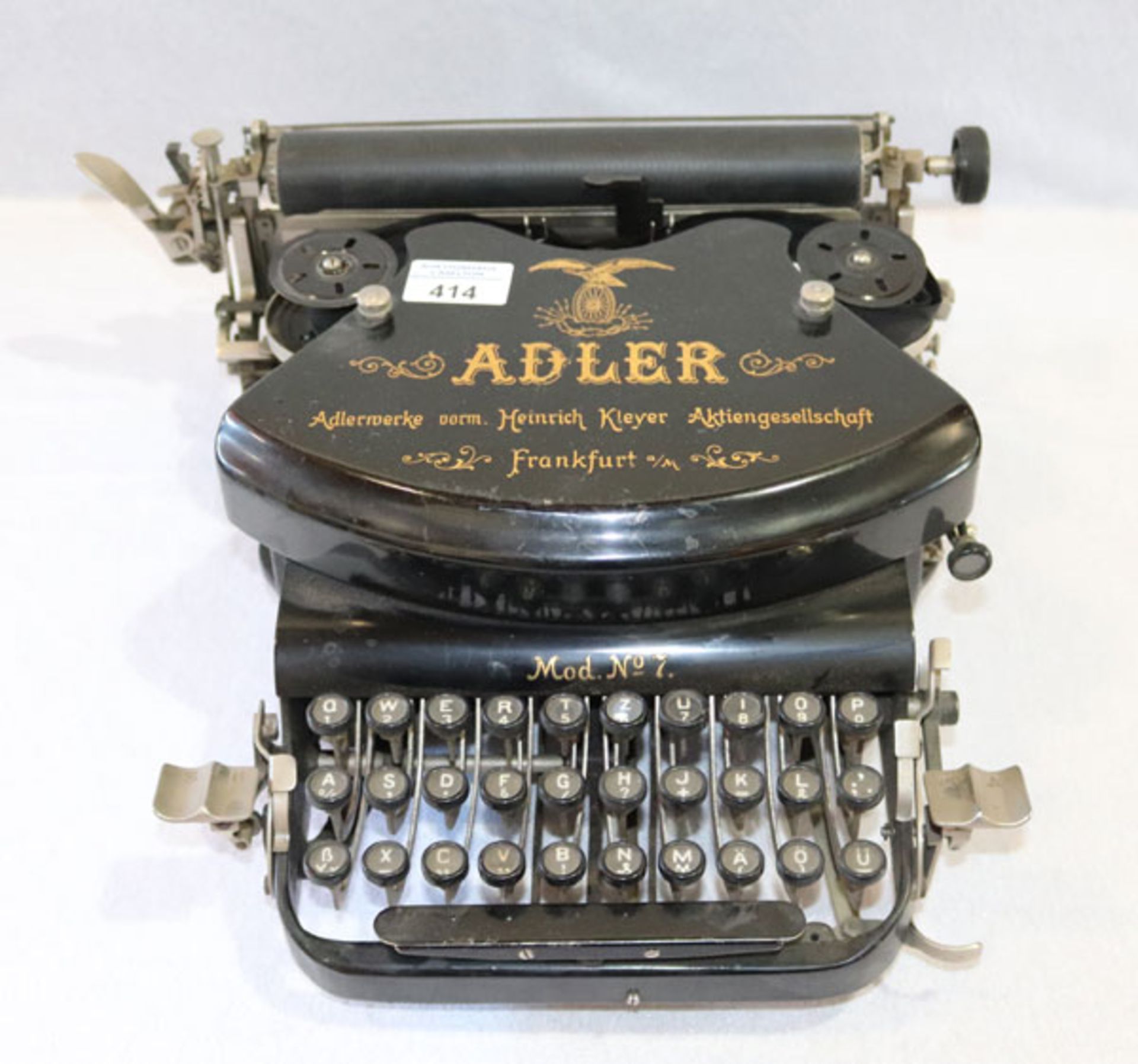 Adler Schreibmaschine, Mod. Nr. 7, Heinrich Kleyer Aktiengesllschaft-Frankfurt/Main, Alters- und