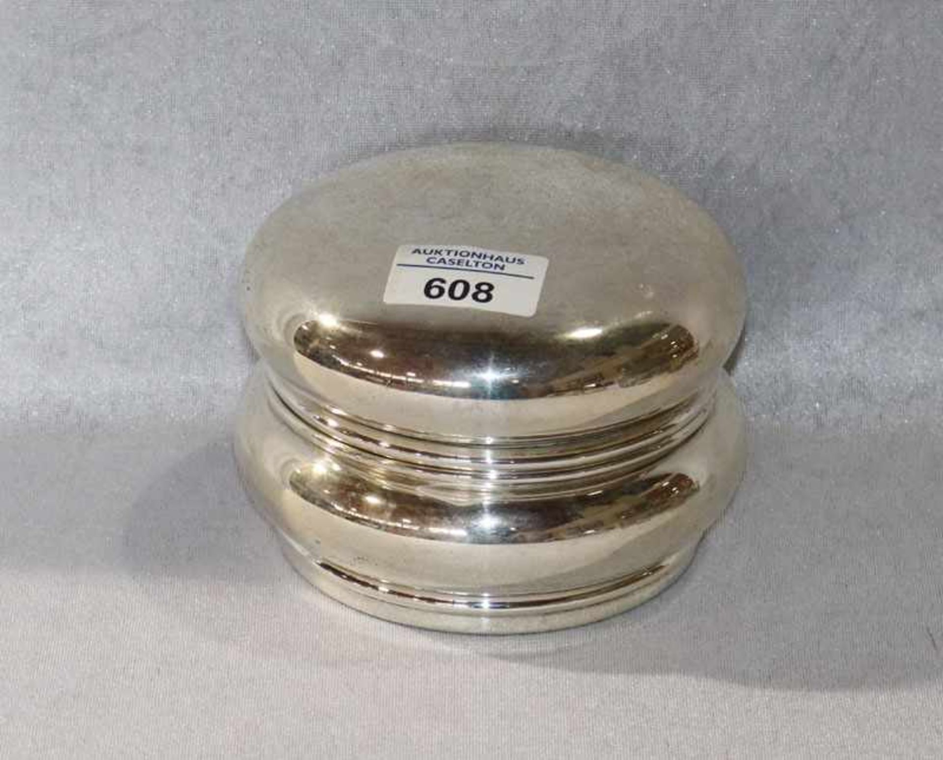 Deckeldose, 800 Silber, innen vergoldet, 323 gr., H 9 cm, D 13 cm, Gebrauchsspuren