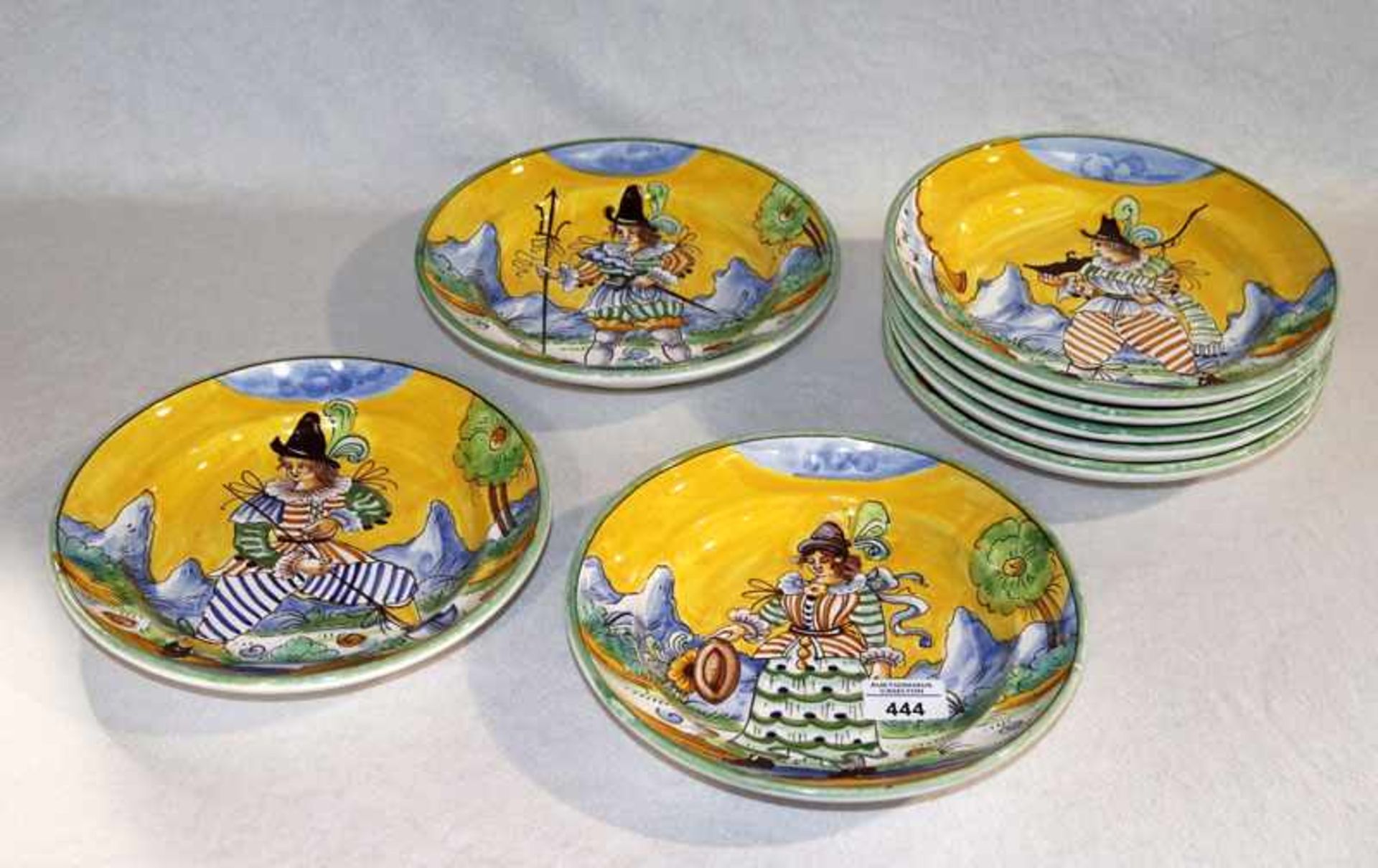 8 handbemalte, italienische Keramikteller, H 4 cm, D 24 cm