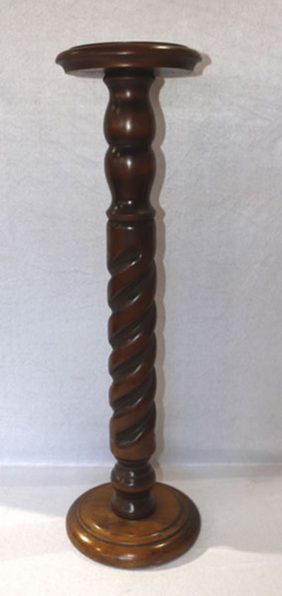 Holz Blumensäule, gedrechselt, H 84 cm, D 22 cm, Gebrauchsspuren
