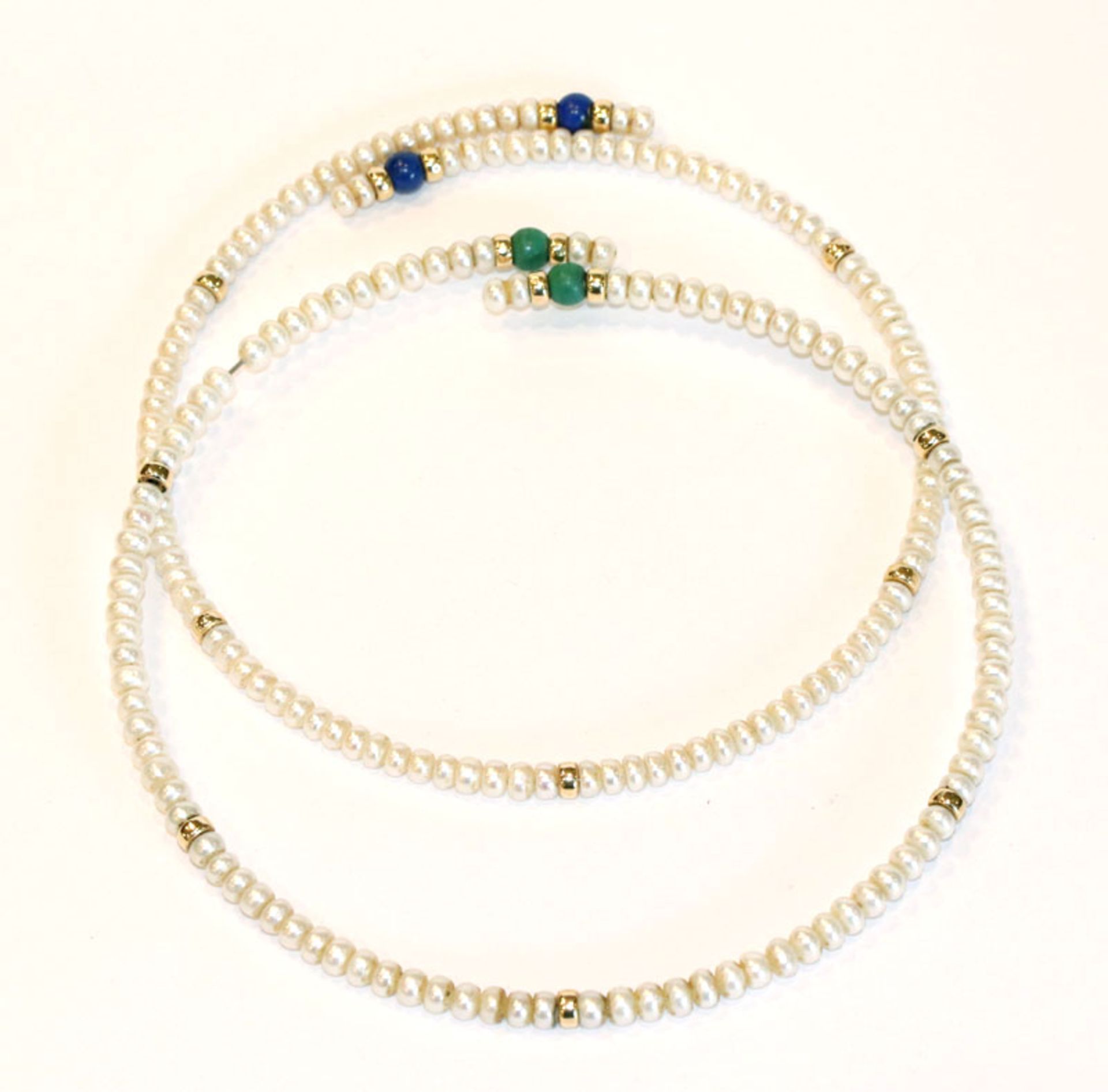 2 Perlen Halsreife mit 14 k Gelbgold-Kugeln, Malachit- und Lapislazuli Perlen, D 10,5/12 cm