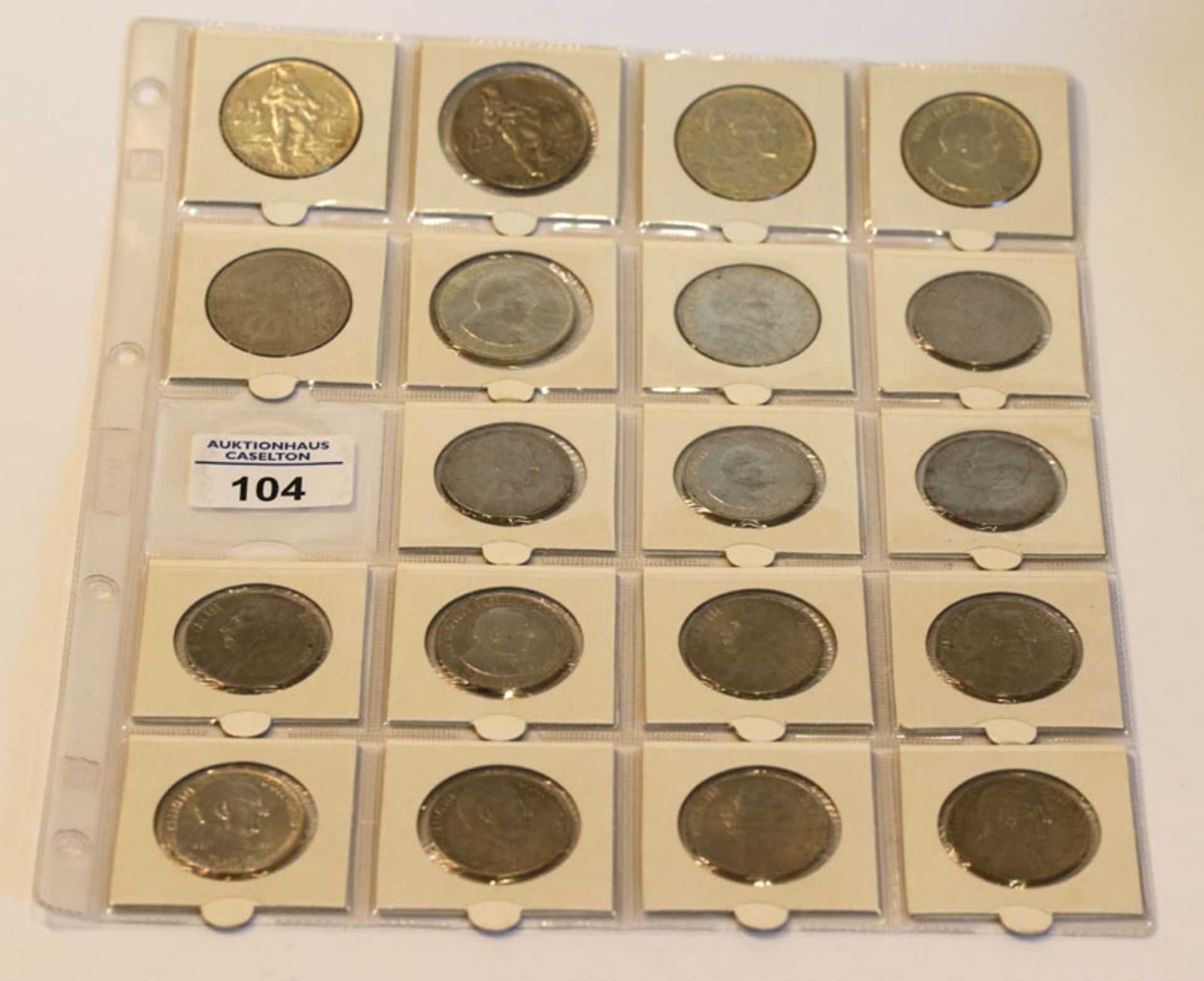 15 Silbermünzen, Tschechoslowakei, und 4 Silbermünzen, Slowakei, zus. 150 gr. Feinsilber