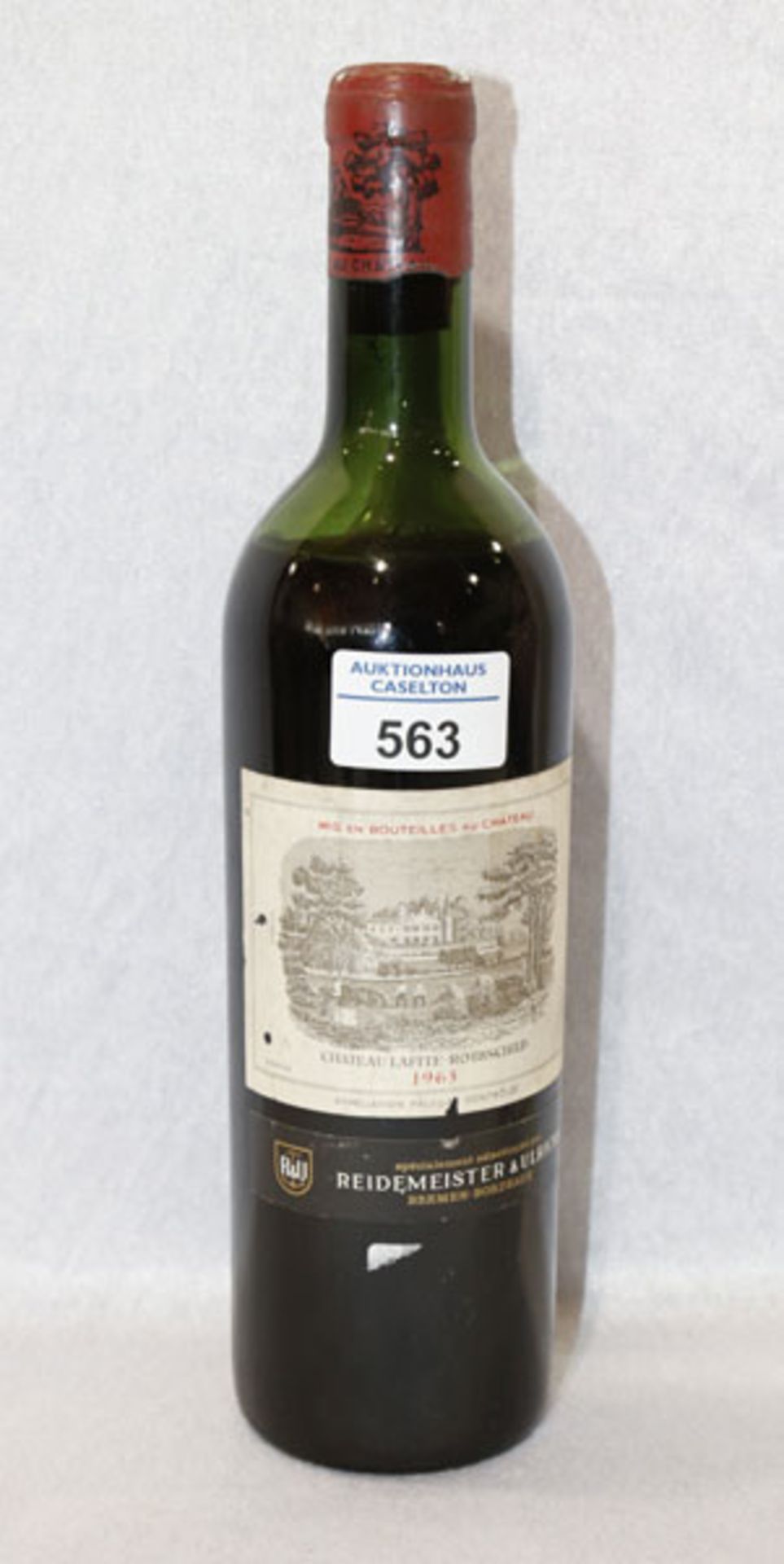 Flasche Rotwein, Mis En Bouteilles Au Chateau, Chateau Lafite Rothschild 1963, Metallkapsel leicht