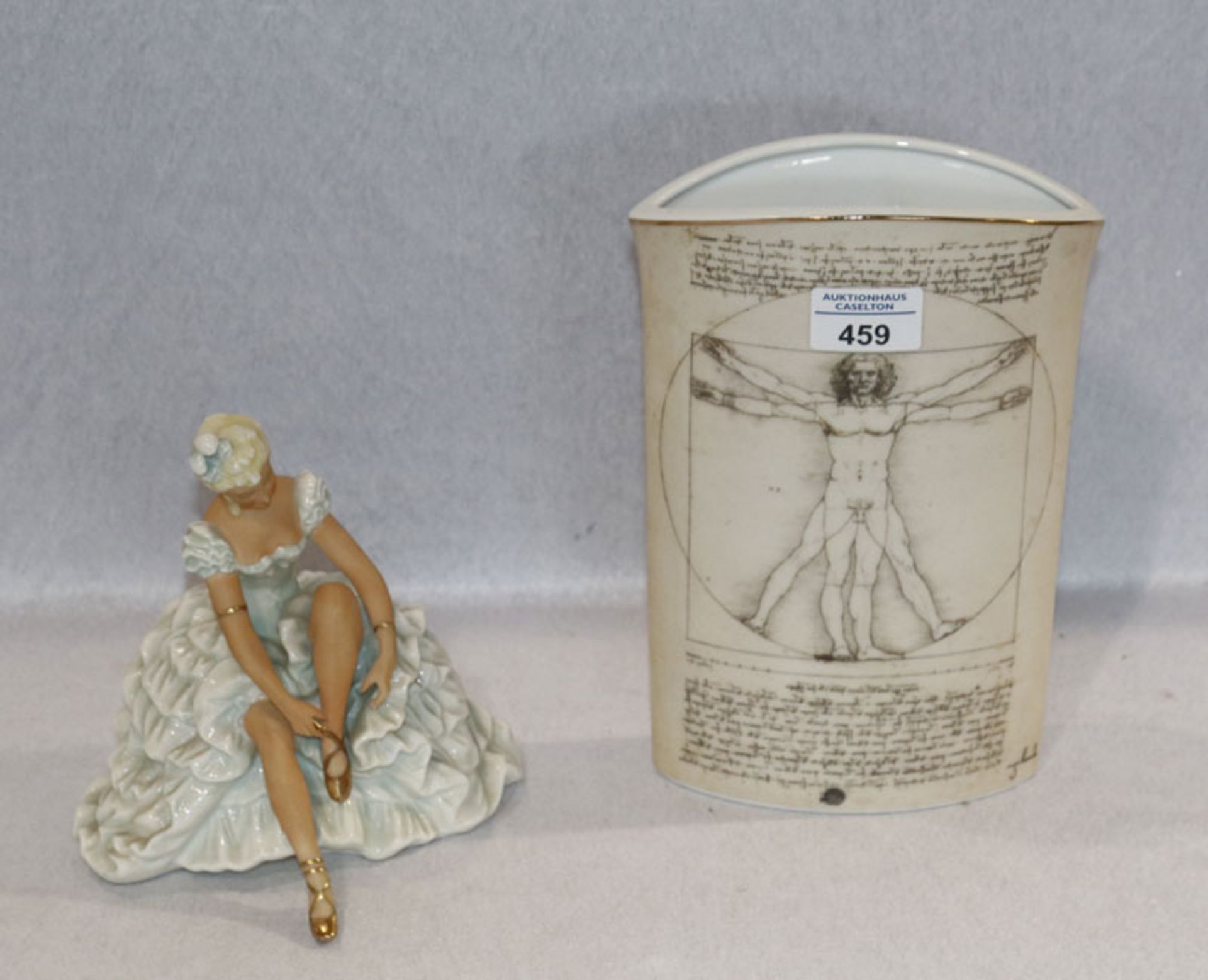 Schaubach Kunst Porzellanfigur 'Tänzerin', H 17 cm, und Goebel Blumenvase, L. da Vinci, Nr. 34/3000,