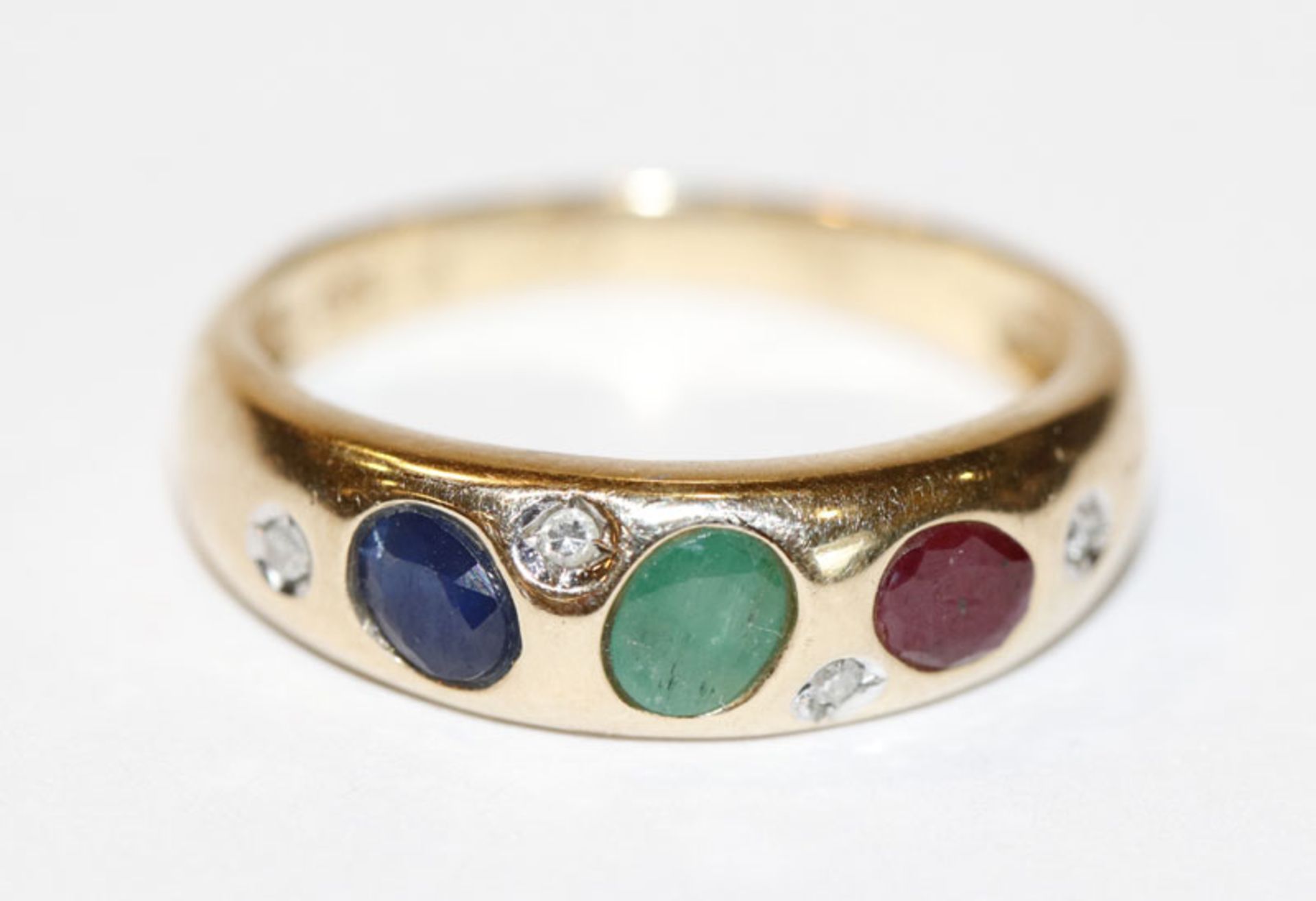 14 k Gelbgold Ring mit 4 Diamanten, Rubin, Smaragd und Safir, 2,9 gr., Gr. 53