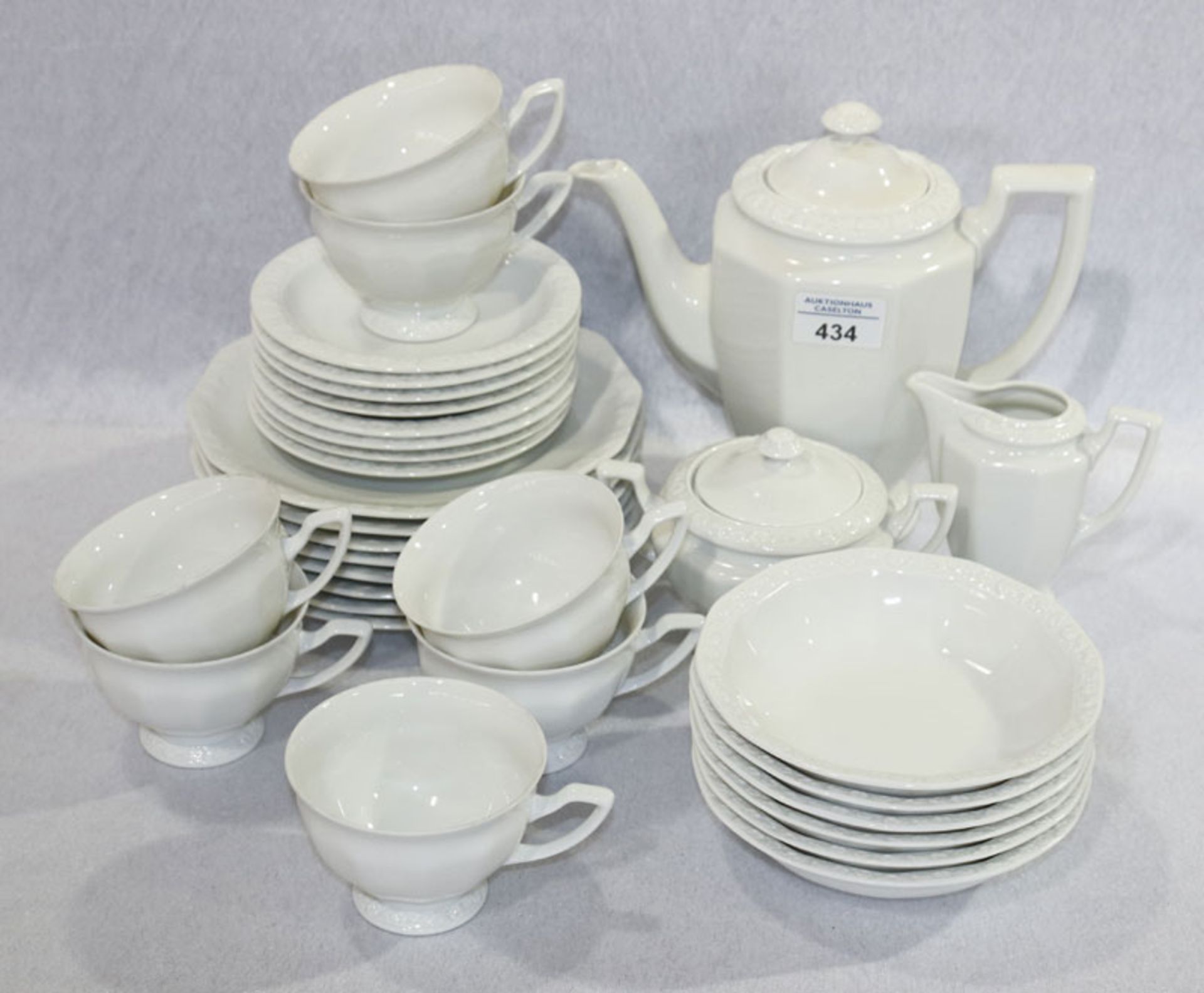 Rosenthal Kaffee-Service, Dekor Maria weiß, Kaffeekanne, Milch und Zucker, 7 Kaffee-Obertassen, 8