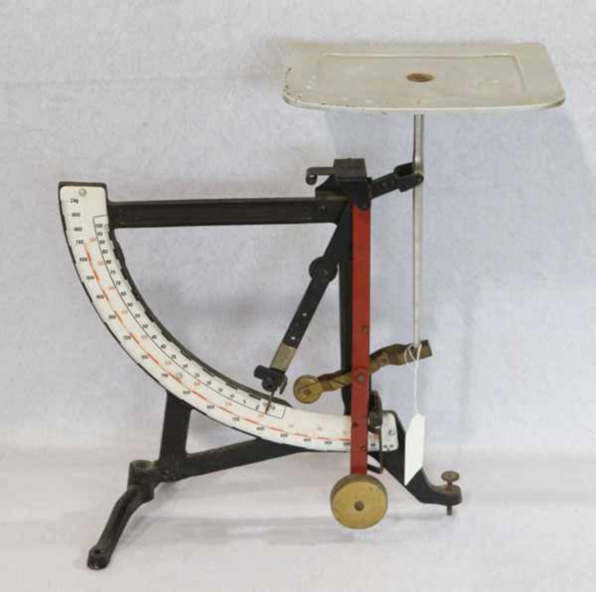 Briefwaage bis 1 kg, H 34 cm, B 33 cm, T 16 cm, Alters- und Gebrauchsspuren