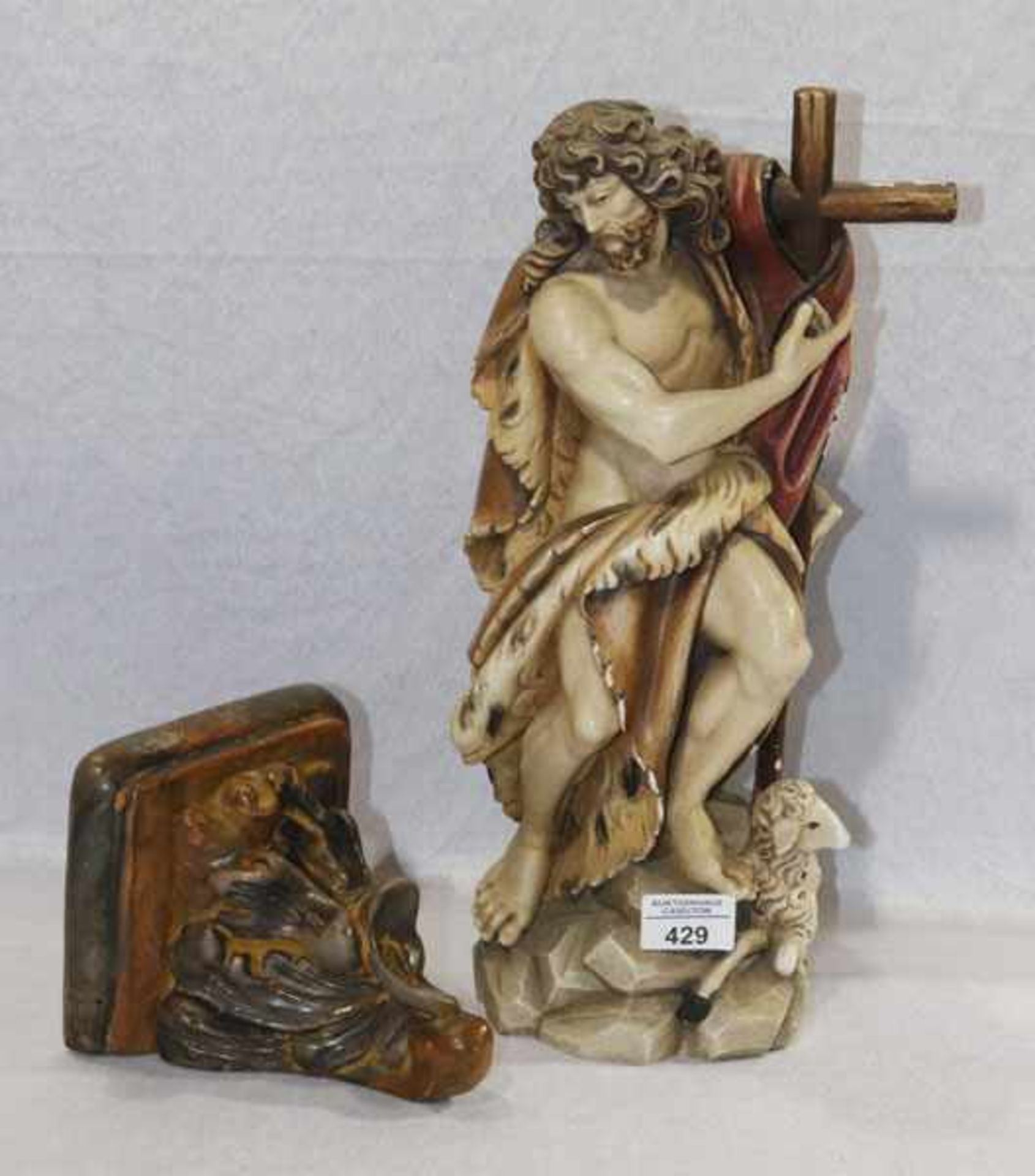 Holz Figurenskulptur 'Johannes der Täufer', farbig gefaßt, bestossen und Farbablösungen, H 39 cm,