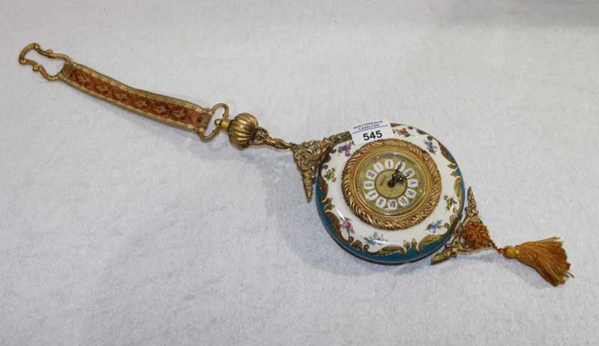 Limoges Wanduhr mit Blumendekor und Blessing Uhrwerk, L 52 cm, B14 cm, T 4,5 cm, Funktion nich