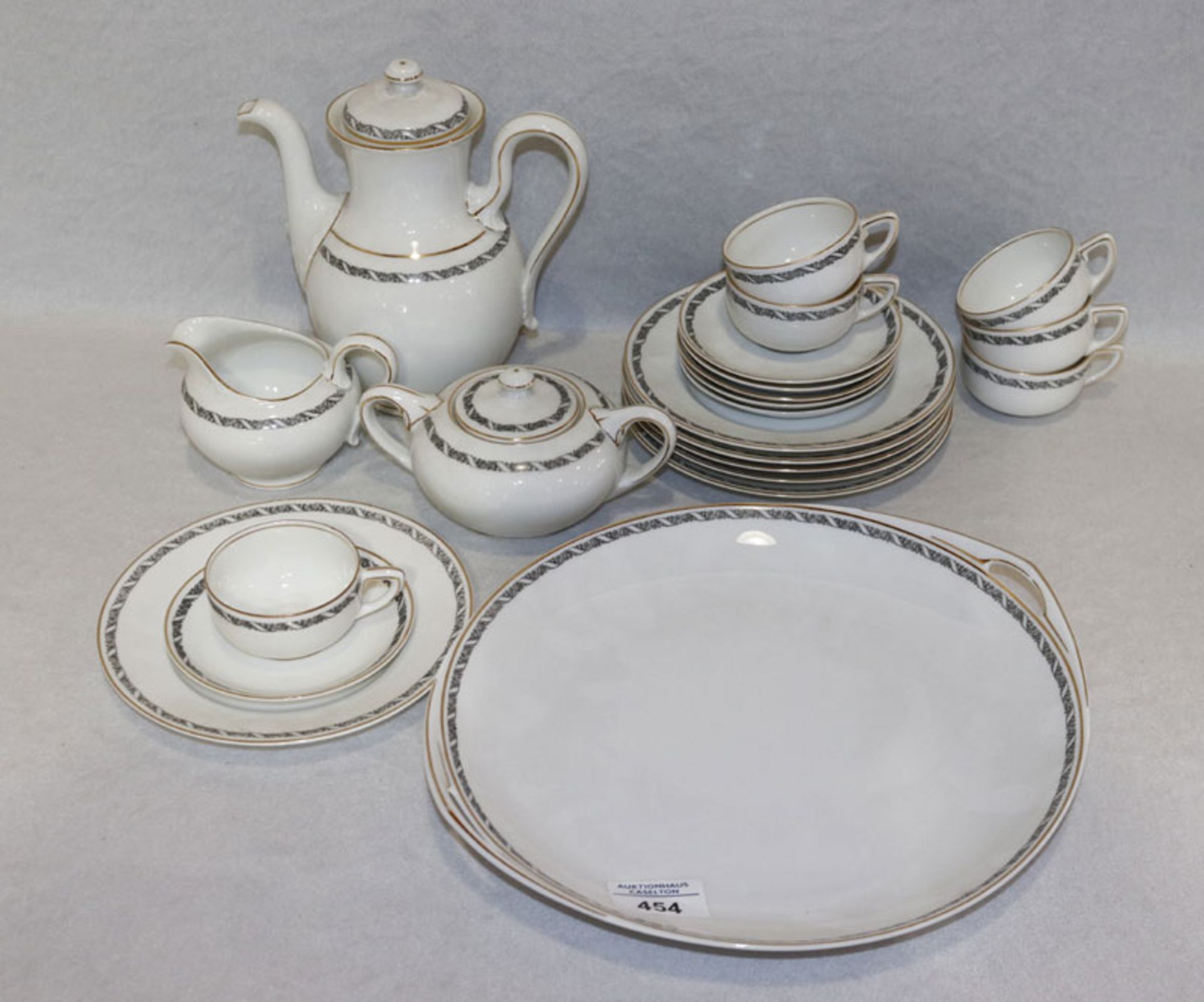 Rosenthal Mokka-Service, schwarzer Randdekor und Goldrand, Kanne, Milch und Zucker, 6 Mokka-Tassen