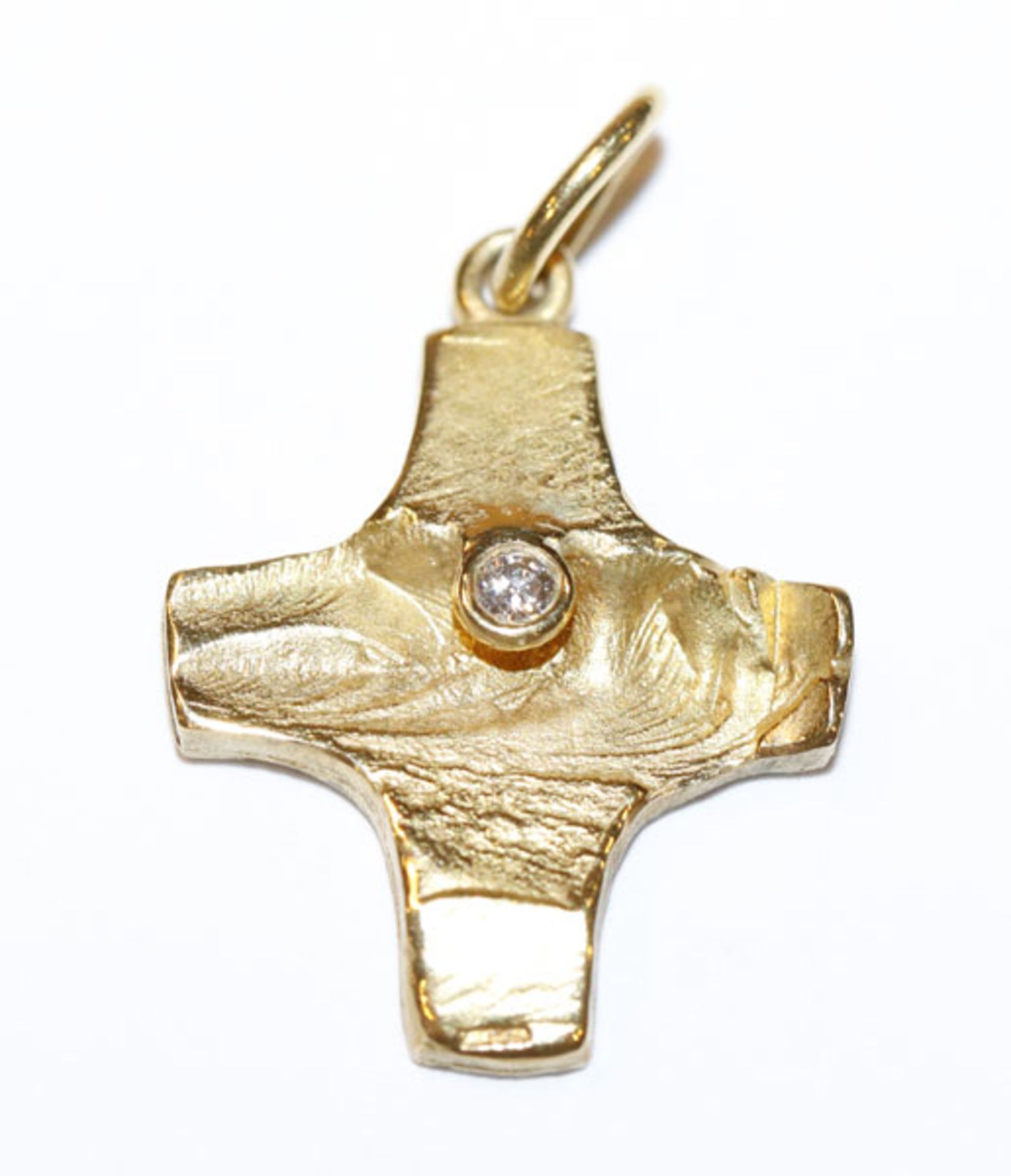 14 k Gelbgold Kreuz-Anhänger mit einem Diamanten, 3,3 gr., L 2 cm