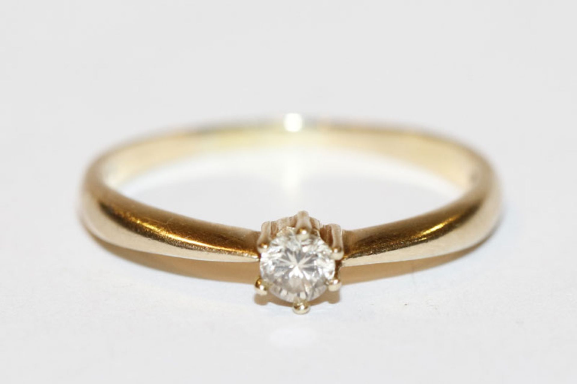 14 k Gelbgold Ring mit Diamant, Gr. 66, 2,6 gr.