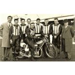 SPEEDWAY - SOUTHAMPTON 1961 TEAM GROUP ORIGINAL PHOTOGRAPH