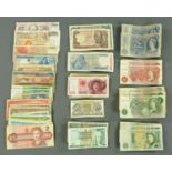 British and World banknotes, to include Series "C" £5 and £1 portrait notes, 10 shilling notes,