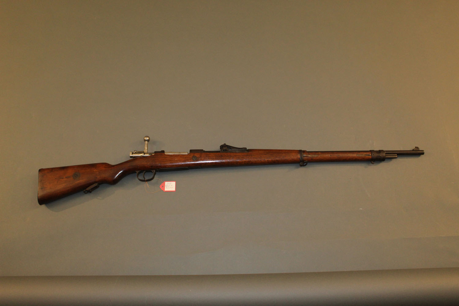 A German Mauser 98 bolt action rifle dated 1915 WW1. Serial No. 6298, stock No. 758.