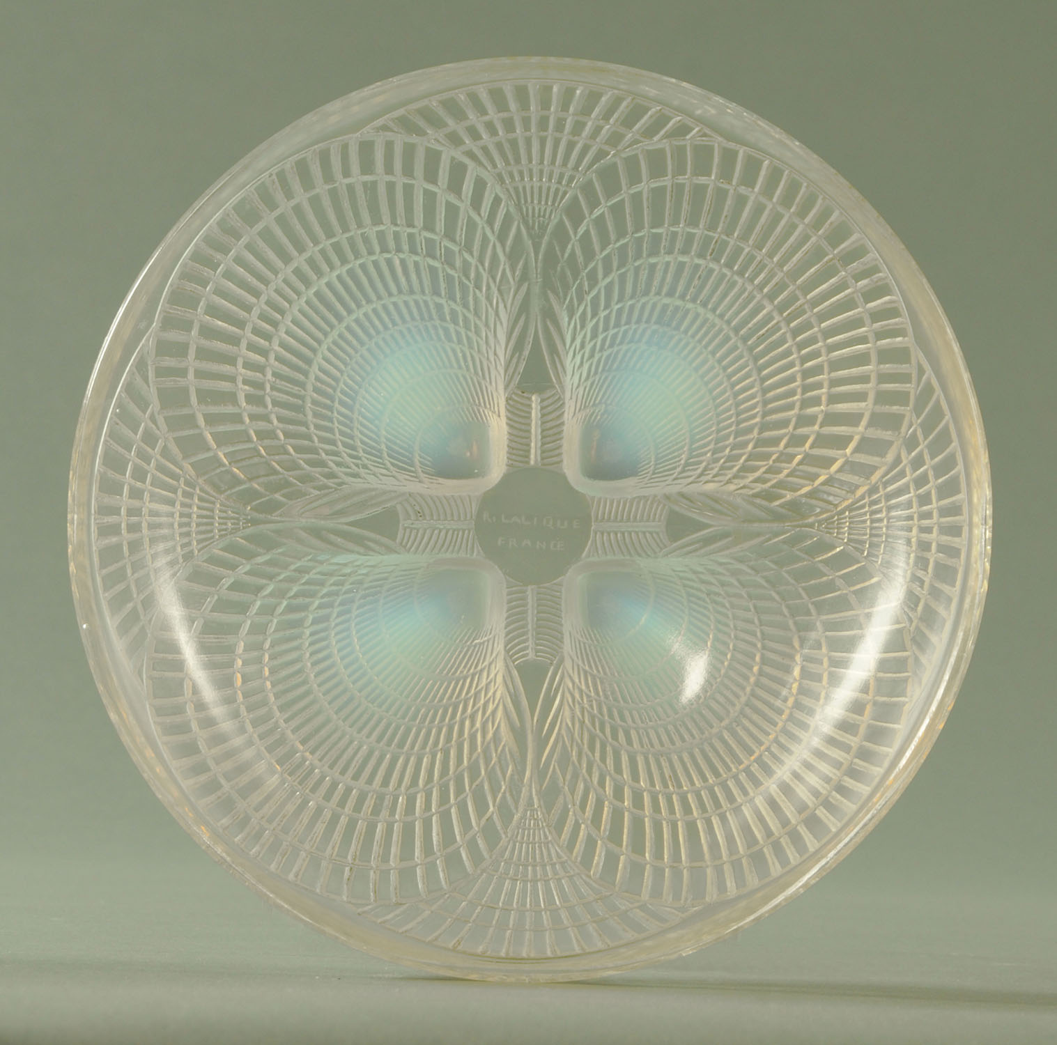 A Lalique Coquilles bowl, opalescent etched R Lalique France to the underside. Diameter 23.