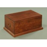 An Edwardian mahogany rectangular casket, with hinged lid,