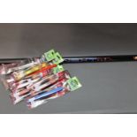 A Linea Effe Next 5005 fishing pole, together with a quantity of carp rigs.