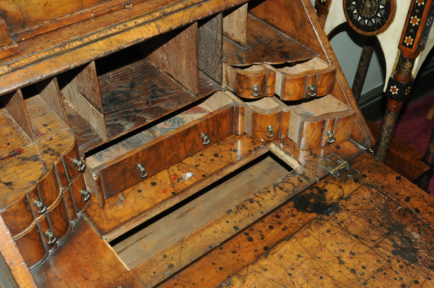 A good walnut and parcel gilt Queen Anne style bureau cabinet, - Image 10 of 18