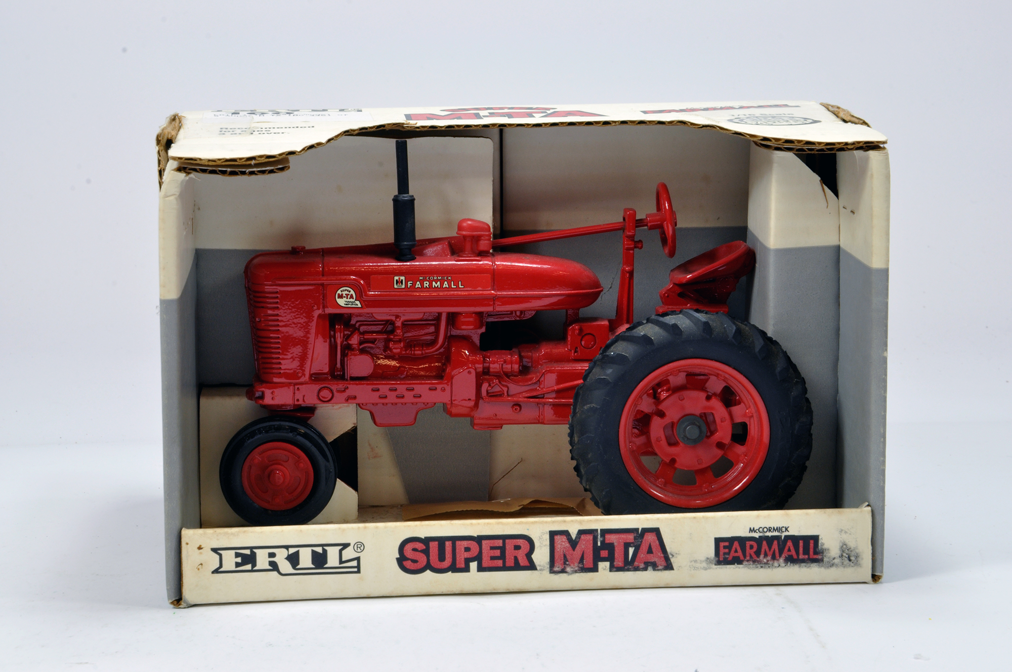 Ertl 1/16 Farmall M-TA Tractor. E to nM in Box.