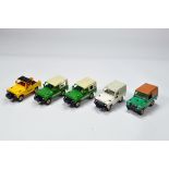 Britains 1/32 Land Rover Group. Generally G to VG. (5)