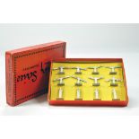 Hornby O Gauge railway accessories comprising No.5 gradient posts and markers set. E in VG Box.
