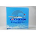 JC Wings 1/200 Aircraft Airbus A380-800 Airliner. Korean Air. Appears NM to M in Box.