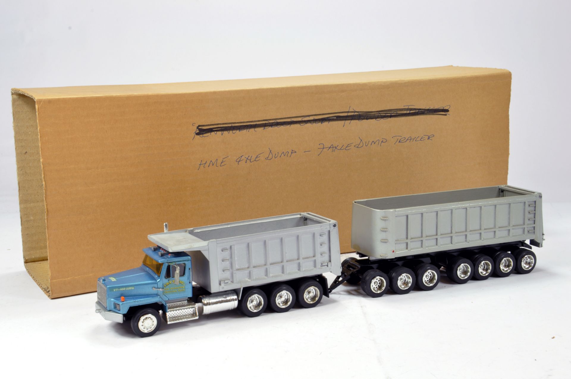 Alan Smith Auto Models (ASAM) 1/48 White Metal 4 Axle Kenworth Dumpe Truck plus 7 Axle Dump Trailer.