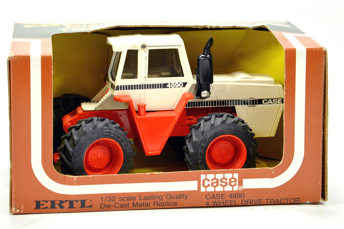 Ertl 1/32 Farm Issue comprising Case 4890 Tractor. NM to M in Box.