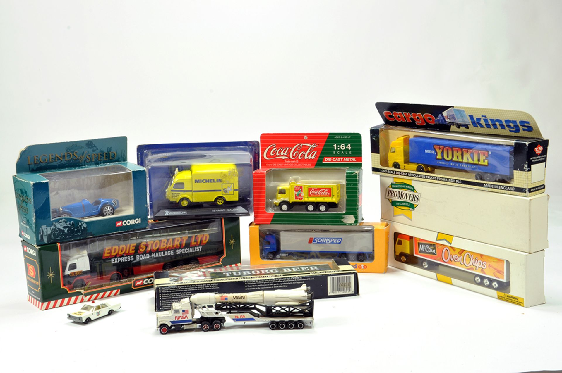 Misc boxed diecast group. Corgi and others. VG to E in Boxes.