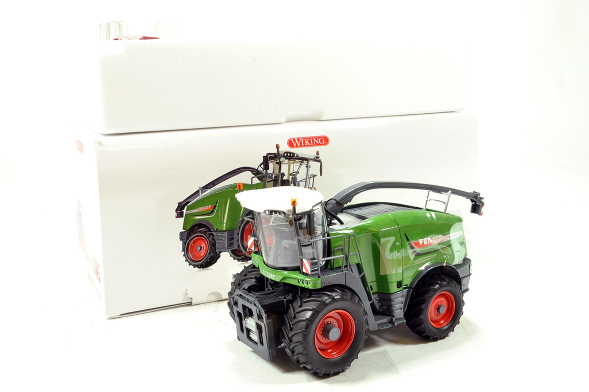 Wiking 1/32 Farm Issue comprising Fendt Katana Forage Harvester and attachments. NM in Box.