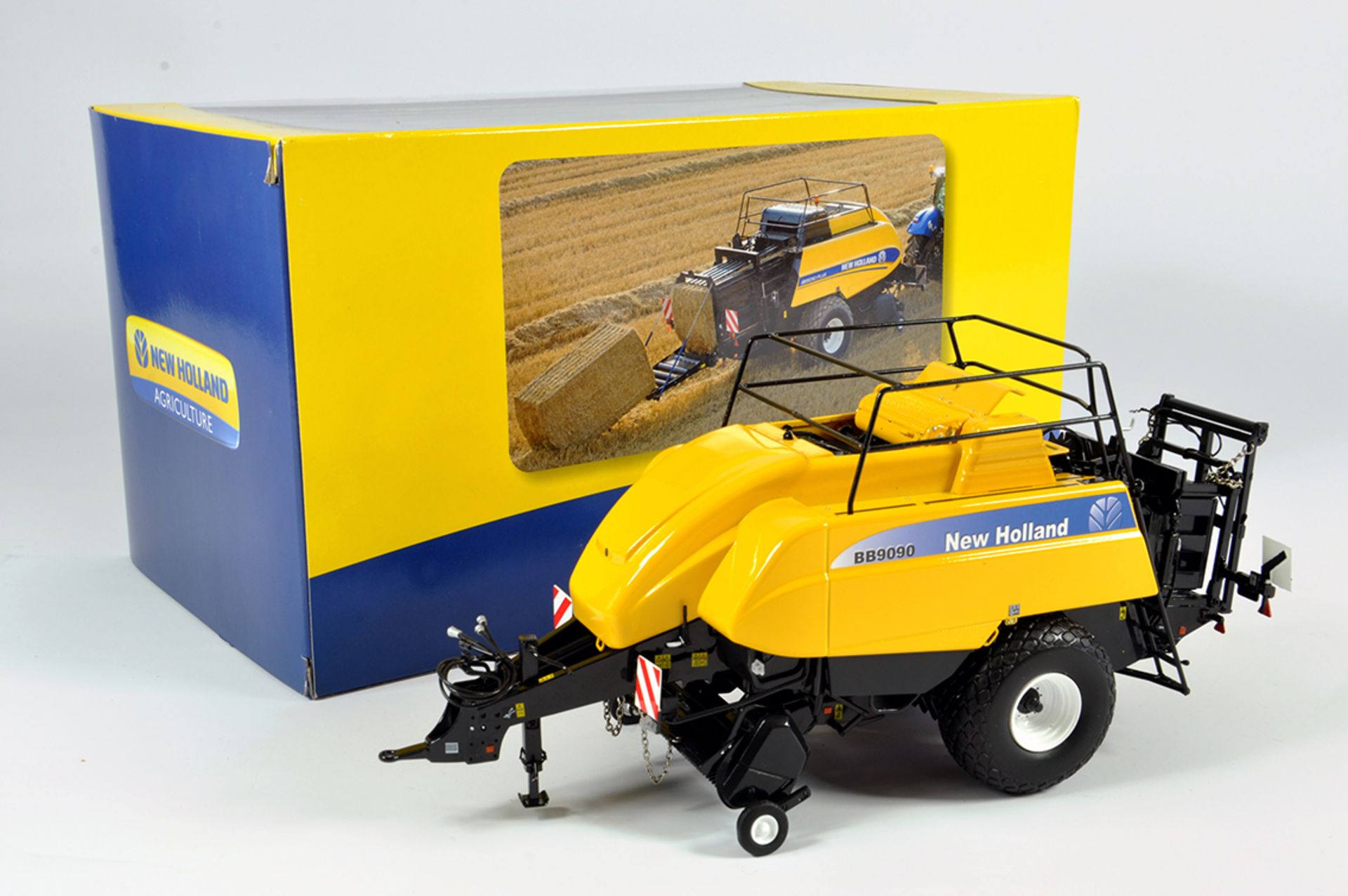 Universal Hobbies 1/32 Farm Model Comprising New Holland BB9090 Baler. E to NM with Box.