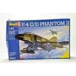 Revell 1/48 Plastic Aircraft Kit comprising F4 Phantom. Vendor advises complete.