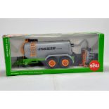 Siku 1/32 Farm Issue comprising Joskin Vacuum Tanker. NM to M in Box.