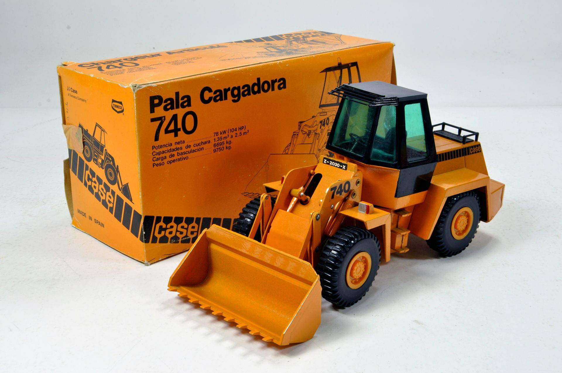 Extremely scarce Nacoral (Spain) Case 740 Wheel Loader in 1/35 Scale. E to NM in Box.