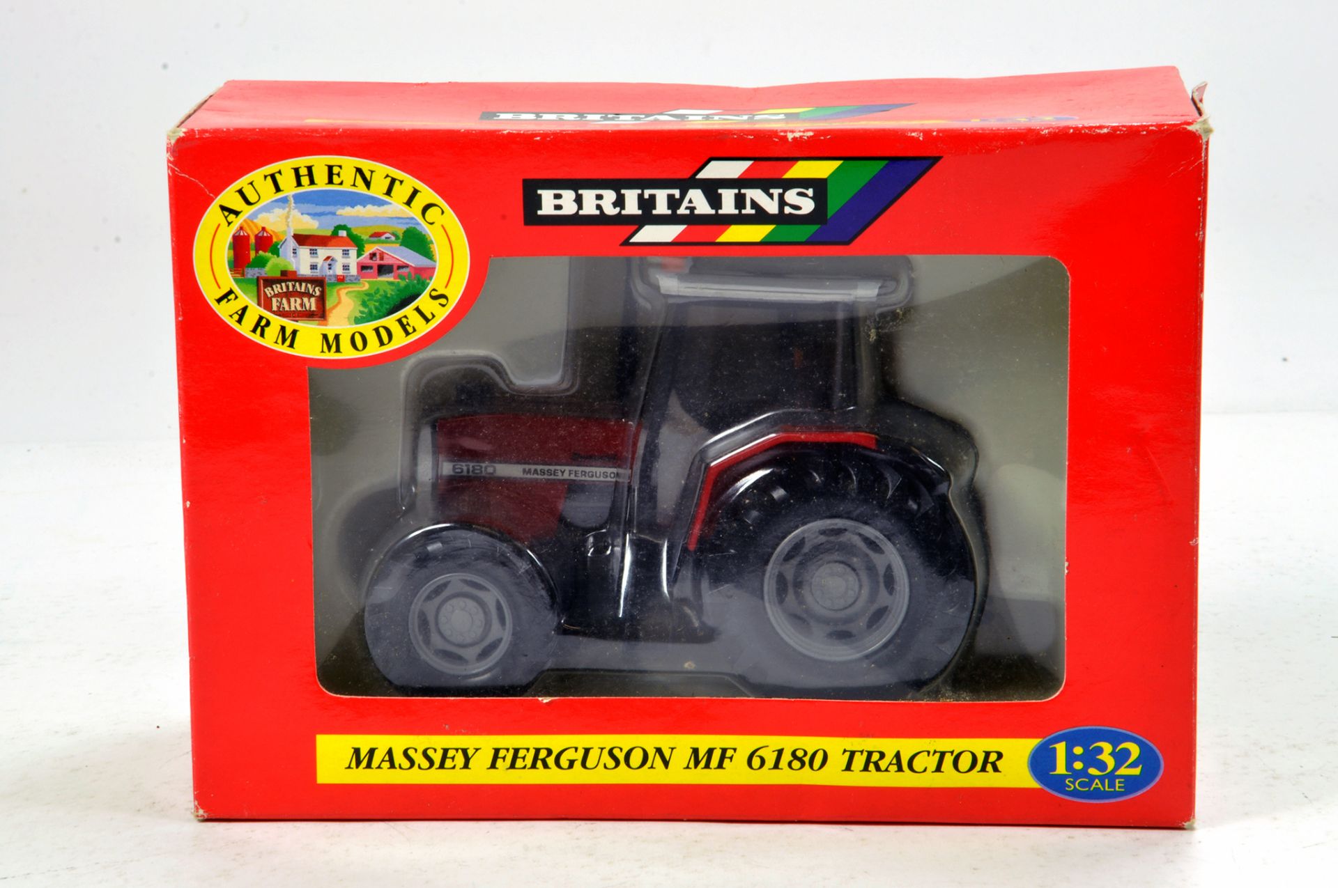 Britains 1/32 Massey Ferguson MF6180 Trator. NM in Box.