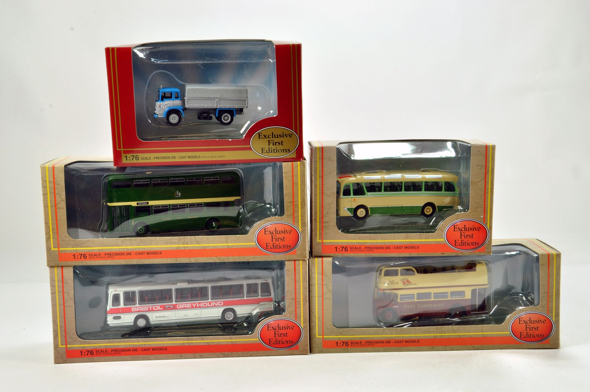 EFE 1/76 diecast (mainly) Bus group comprising various issues. Generally NM to M in Boxes. (5)