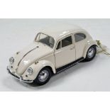 Franklin Mint 1/24 1967 Volkswagen Beetle. Impressive highly detailed piece that displays well hence