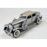 Franklin Mint 1/24 1933 Duesenberg SJ. Impressive highly detailed piece that displays well hence VG.