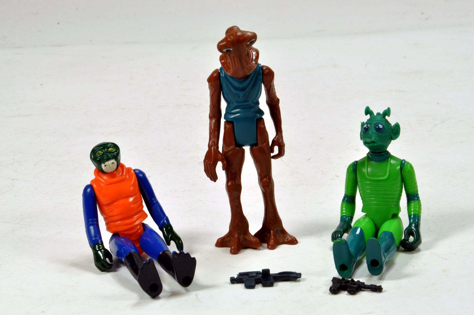 Kenner Early Issue Star Wars Figure issues comprising Greedo, Hammerhead and Walrus Man with two