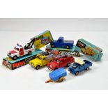 Assorted Land Rover diecast group comprising mainly Dinky issues but includes corgi. Generally VG to