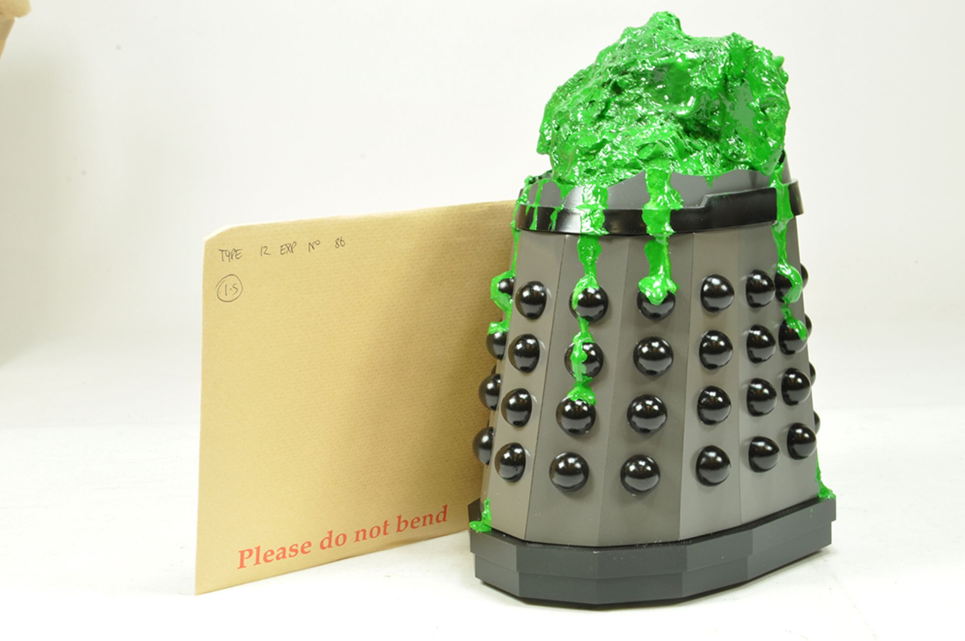 ARC Series of 1/5 scale Handbuilt Dr Who Dalek issues comprising Type 12 No. 86 Exploded Dalek.