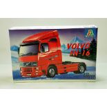 Italeri Complete kit in 1/24 of Volvo FH16 Truck.