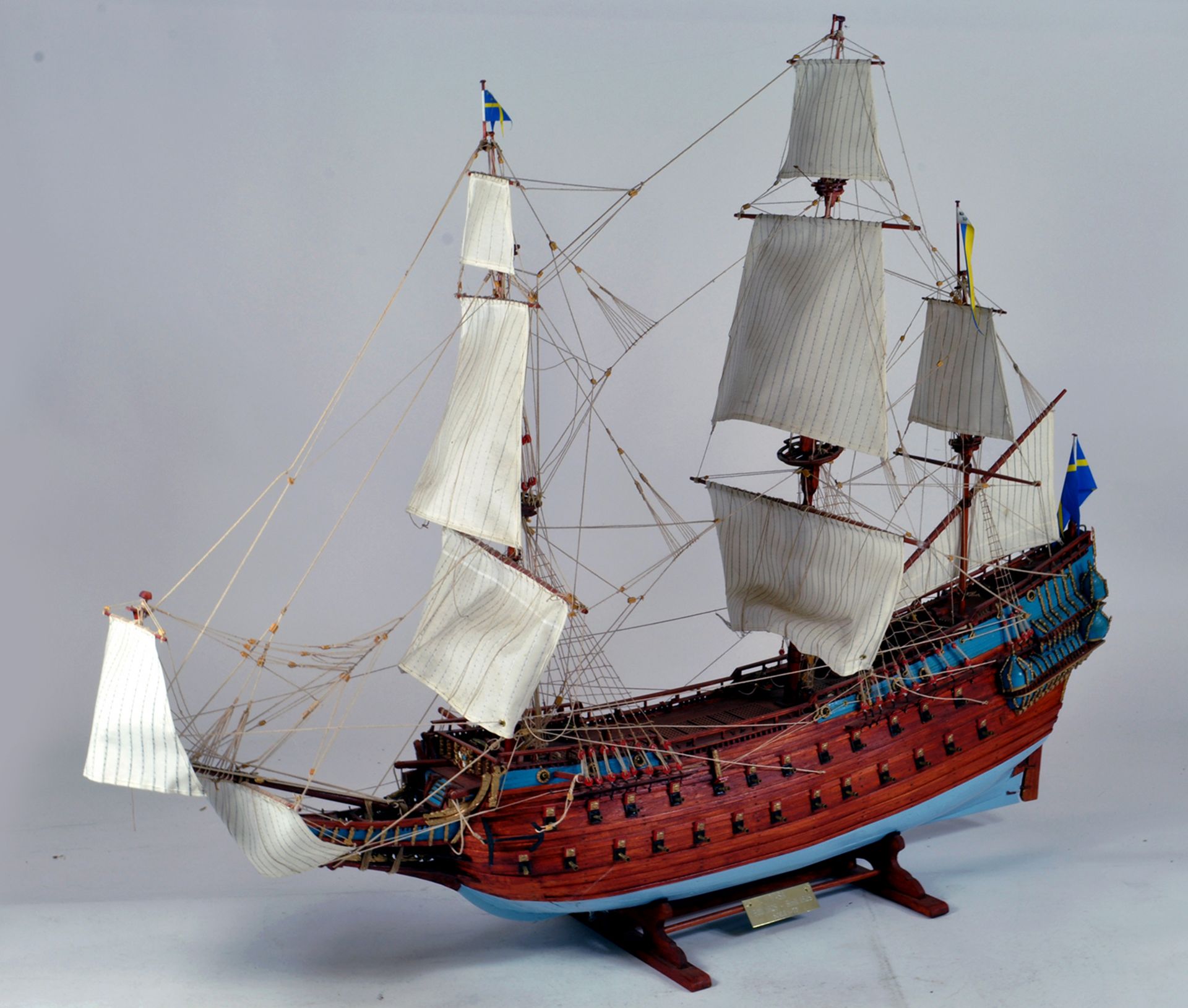 A spectacular model ship kit of Swedish Flagged issue. Sunk 1825. Impressive large model.