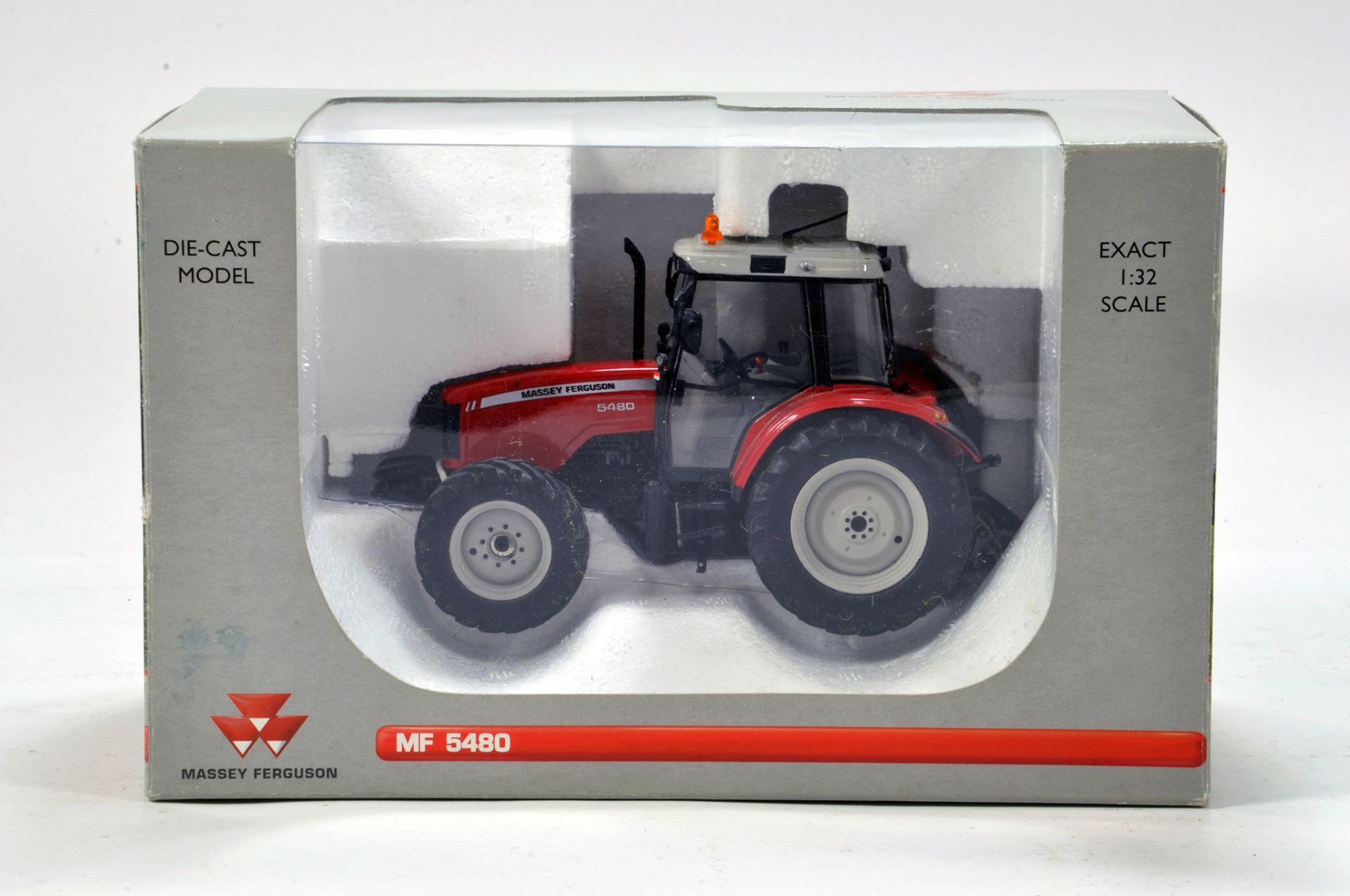 Universal Hobbies 1/32 Farm Issue comprising Massey Ferguson 5480 Tractor. Generally VG to E.